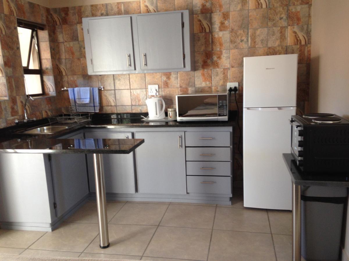 Impala Chalets بهالابوروا المظهر الخارجي الصورة