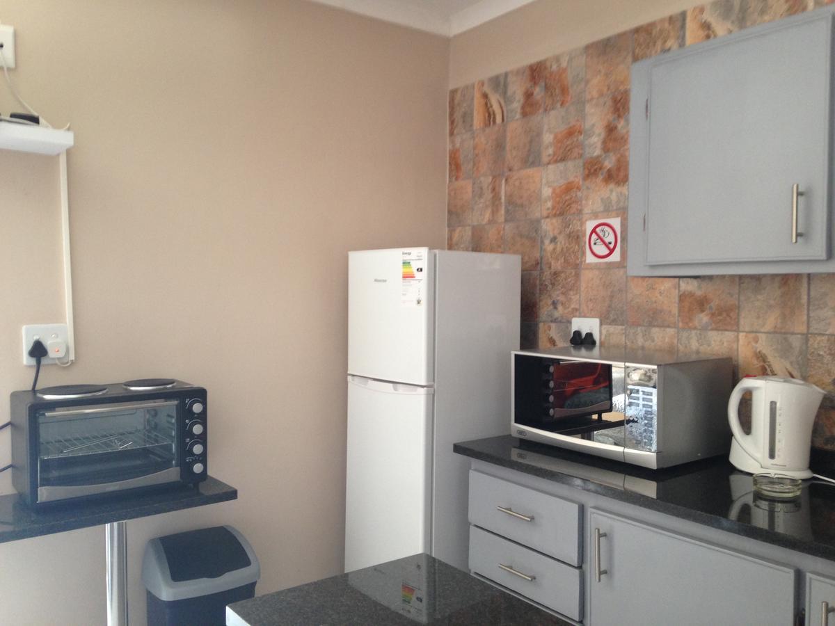Impala Chalets بهالابوروا المظهر الخارجي الصورة