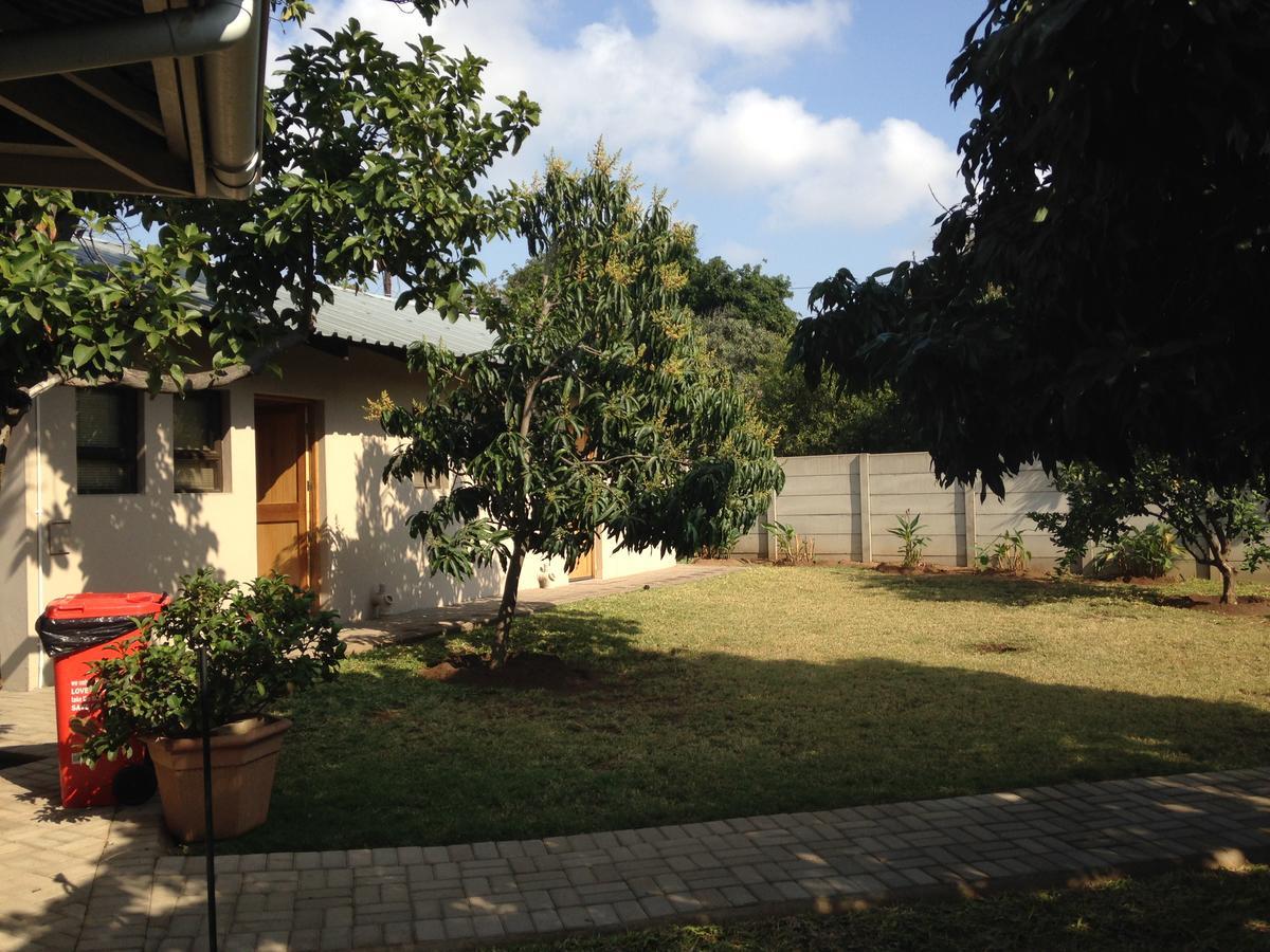 Impala Chalets بهالابوروا المظهر الخارجي الصورة