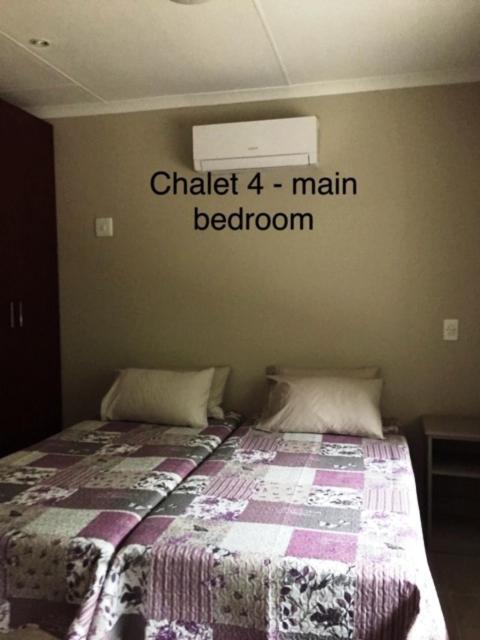 Impala Chalets بهالابوروا المظهر الخارجي الصورة